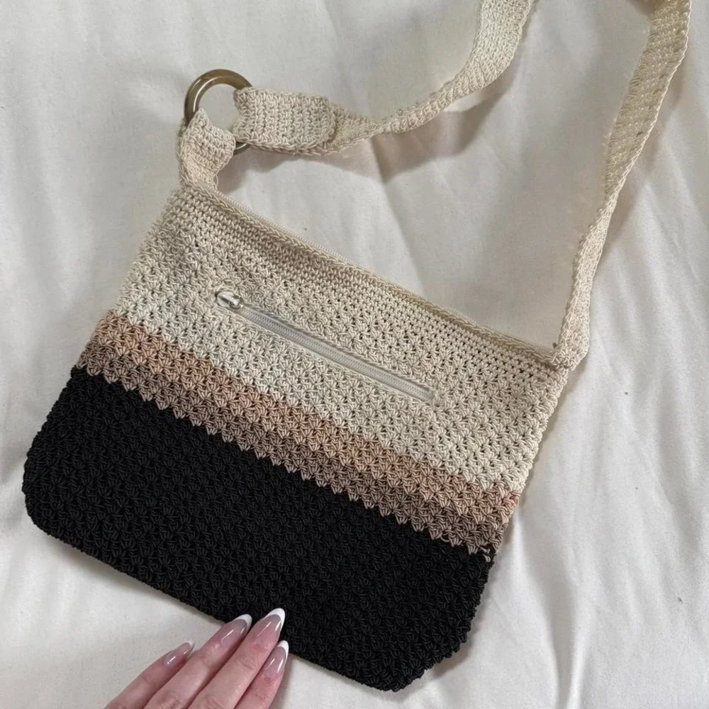 crochet shoulder bag  y2k liz claiborne crochet‎ colorblock shoulder bag